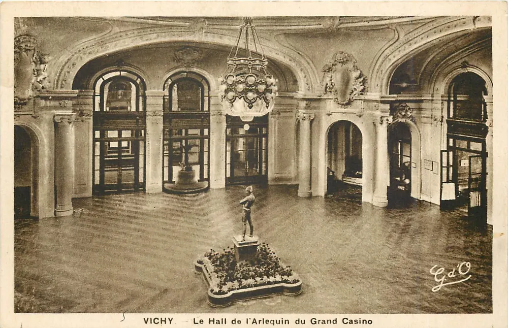 Vichy — Der Saal des Arlequin des Granden Casino — G.d'O - Vorderseite