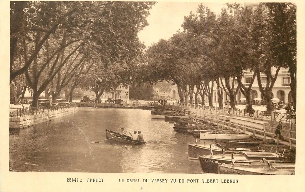 Annecy — Der Vassey-Kanal von der Pont Albert Lebrun aus gesehen — 25541c - Vorderseite