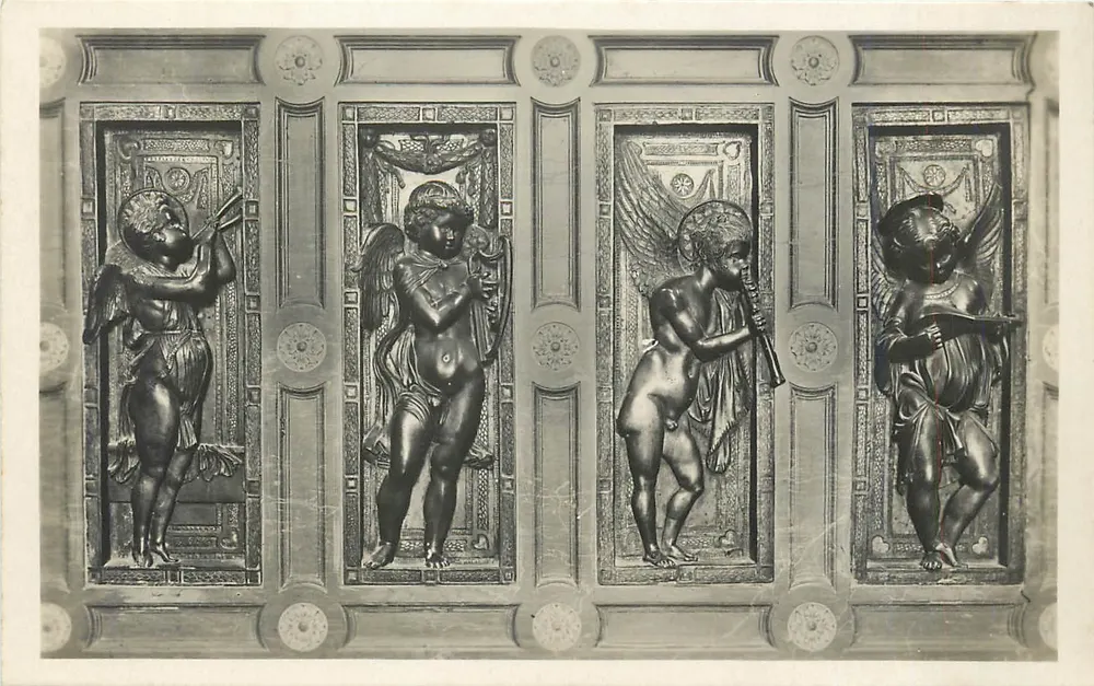 Padoue - Basilique du Saint - Autel principal - Anges musiciens (Donatello) - Recto