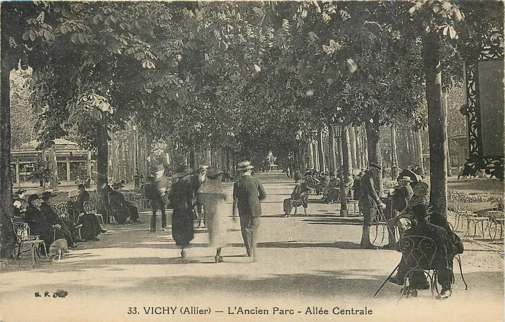 Vichy (Allier) — Il Vecchio Parco - Via Centrale — B.R.J.P. n°33 - Recto