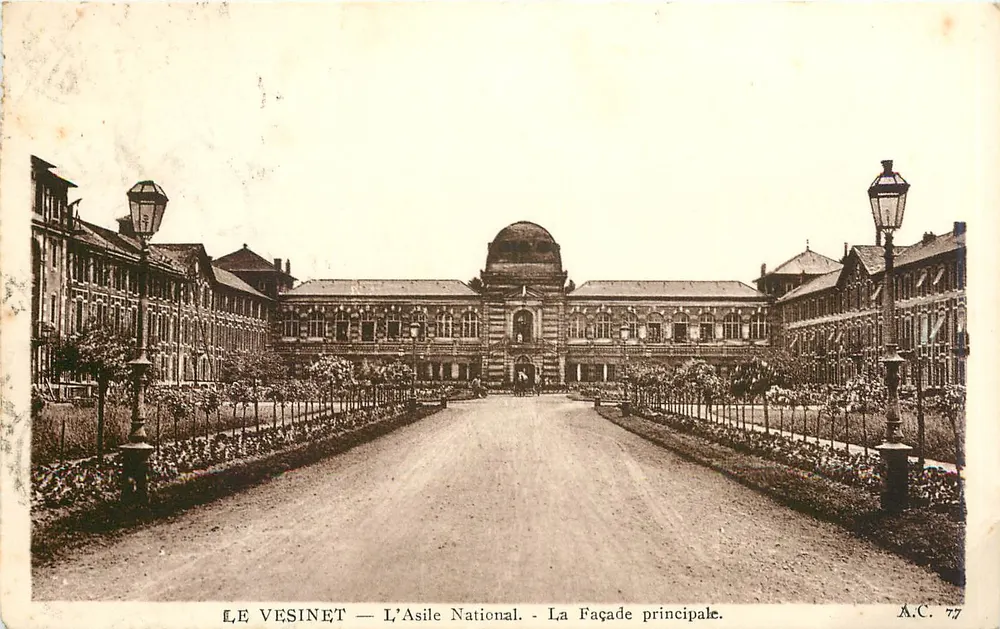 Le Vesinet — El Asilo Nacional — Fachada principal — A.C. 77 - Anverso