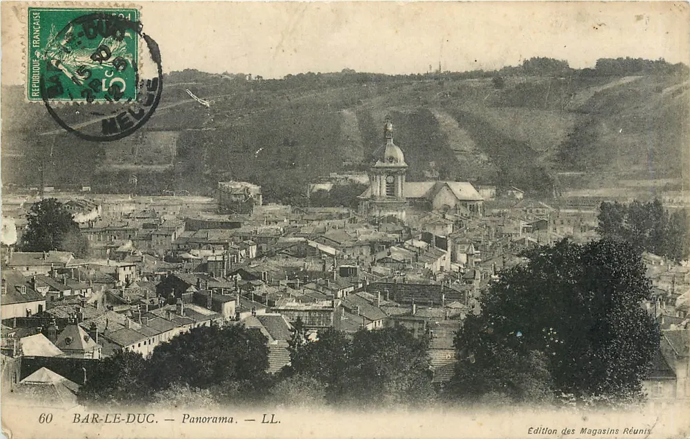 Bar-le-Duc — Panorama — LL. — Edição dos Magasins Réunis - Frente