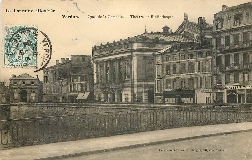Verdun — Balanço da Comédia — Teatro e Biblioteca — La Lorraine illustrée - Frente
