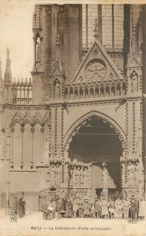 Metz — A Catedral (Porta principal) — Editor B.D. n°3 - Frente