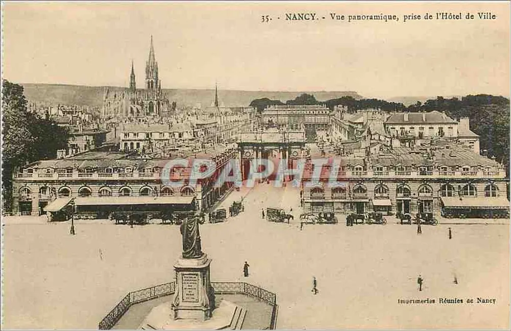 NANCY - Panoramablick, aufgenommen vom Rathaus - Vorderseite