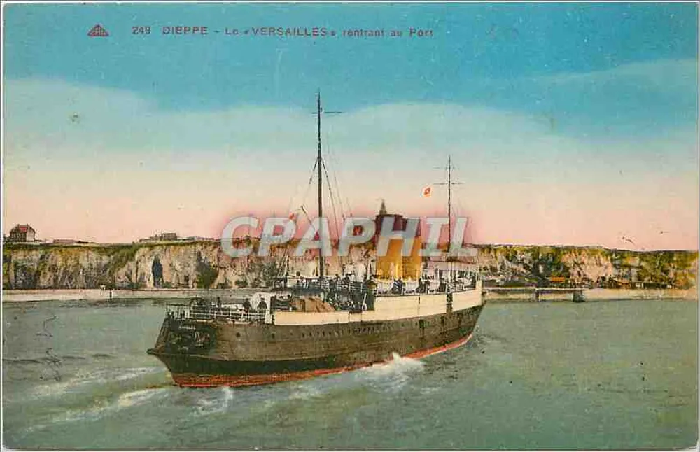 Dieppe — O « Versailles » entrando no Porto — CAV - Frente