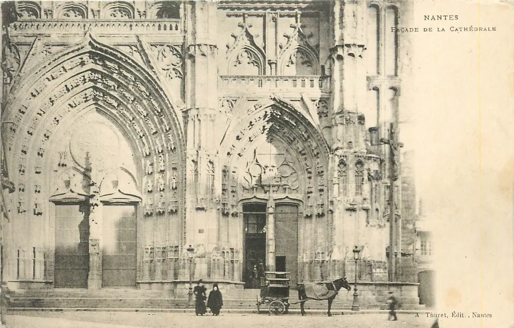 Nantes — Fachada da Catedral — A. Thuret, Editor, Nantes - Frente
