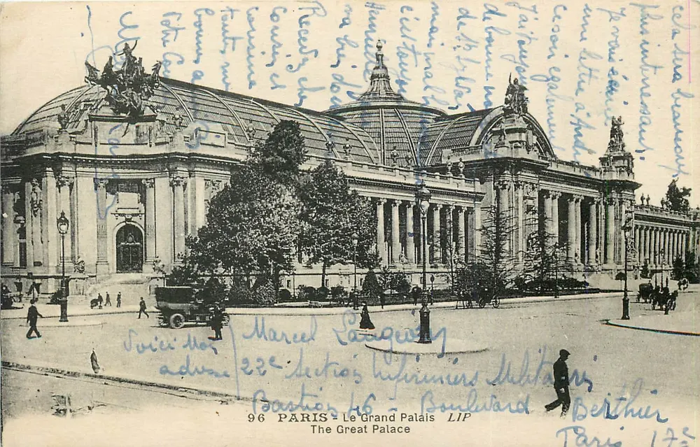 Paris - O Grande Palácio — vista do edifício com colunatas e telhados de vidro — editor LIP, n° 96 - Frente