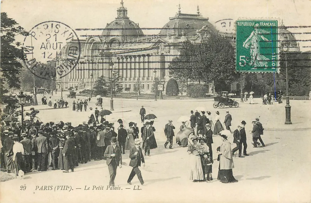 Paris (VIIIe) — Le Petit Palais — LL. - Recto