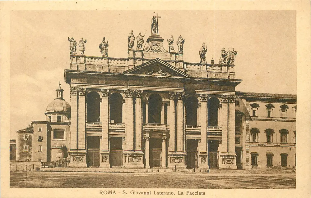 Roma - A Fachada da Basílica de São João de Latrão — número de série não visível - Frente