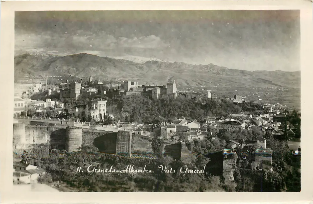 Granada-Alhambra — Vista Geral — Edições Fáscia Hija de Granada - Frente