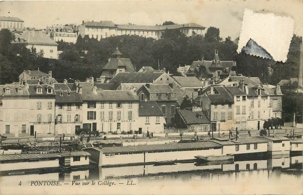 Pontoise — Vista do Colégio — LL. - Frente