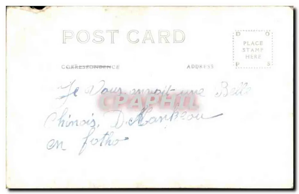 Mulher jovem com casaco rosa — China — carta postal - Verso