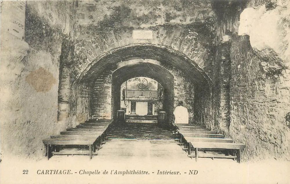 Cartago - Kapel van het Amphitheater - Binnenkant - Voorkant