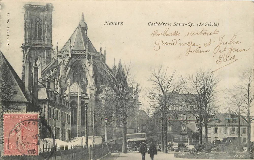 Nevers — Cathedral Saint-Cyr (10th Century) — V.P. Paris No. 18 - Front