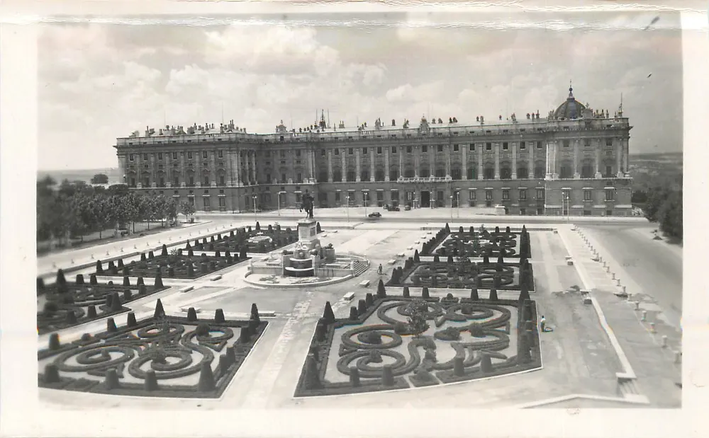 Madrid — Place d'Orient, Palais National — Édition Tarjeta Postal Zaragoza - Anverso