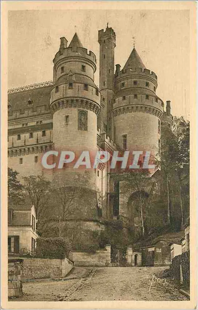 Castelo de Pierrefonds — Vista do castelo — Edição de Arte Yvon - Frente