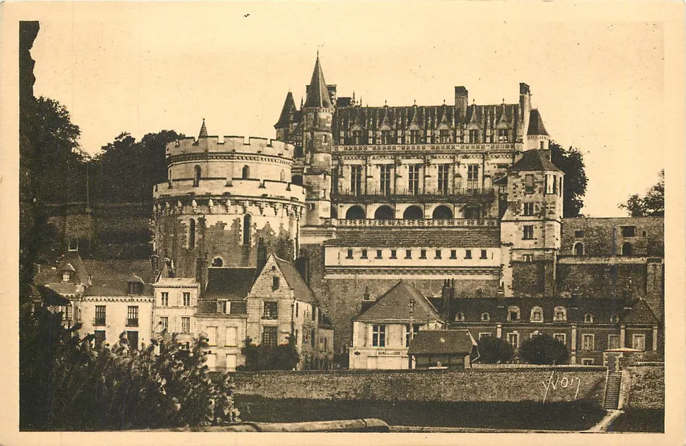 Castelo de Amboise — Vista geral — Edição de Arte YVON, n°27 - Frente