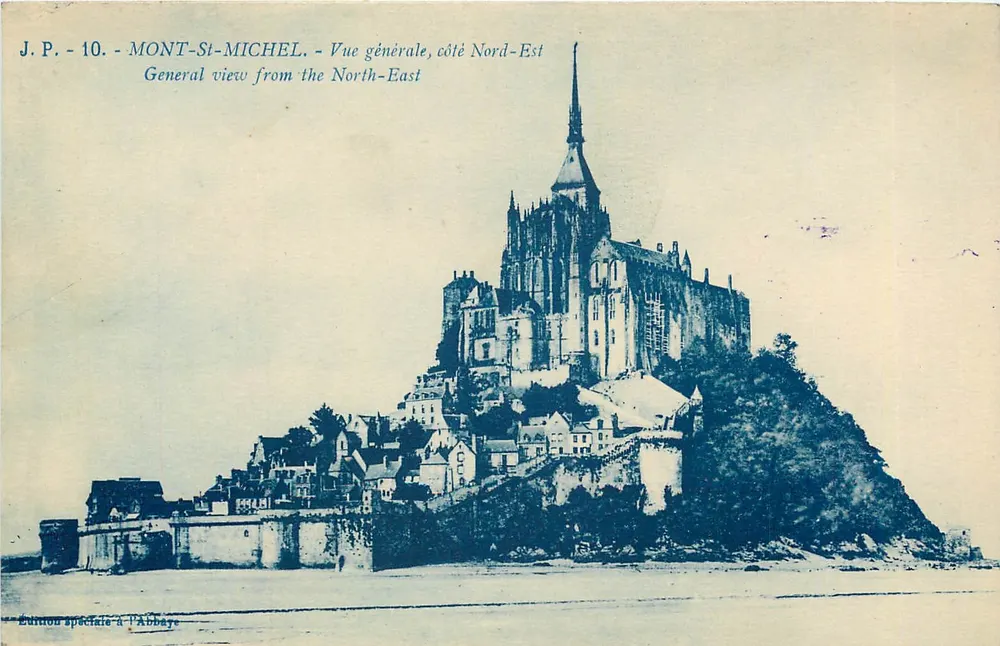 Mont-Saint-Michel - Vue générale, côté Nord-Est — J.P. - 10. - Édition spéciale à l'Abbaye - Recto