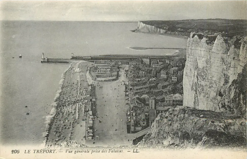 Le Tréport — Vue générale prise des Falaises — LL. n°206 - Recto