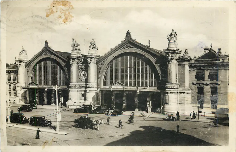 Estação de Paris-Montparnasse — vista geral — editor desconhecido - Frente