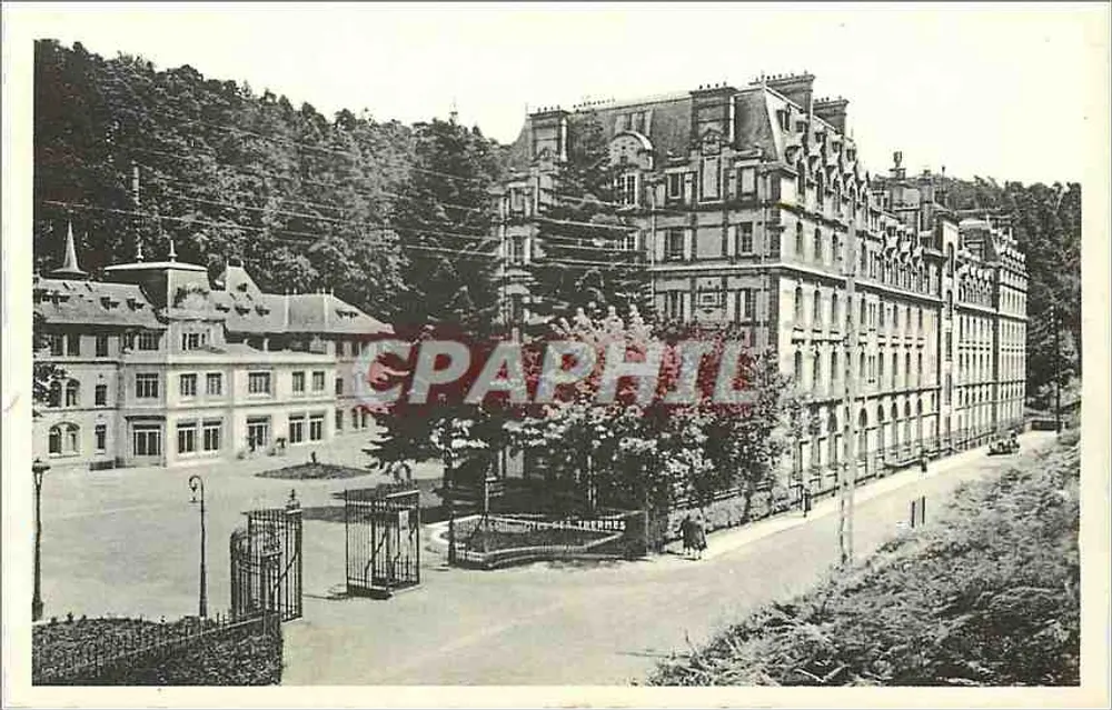 Bagnolles-de-l'Orne — Hotel dos Termas e a Instalação Termal — Cie des Arts Photomécaniques - Frente