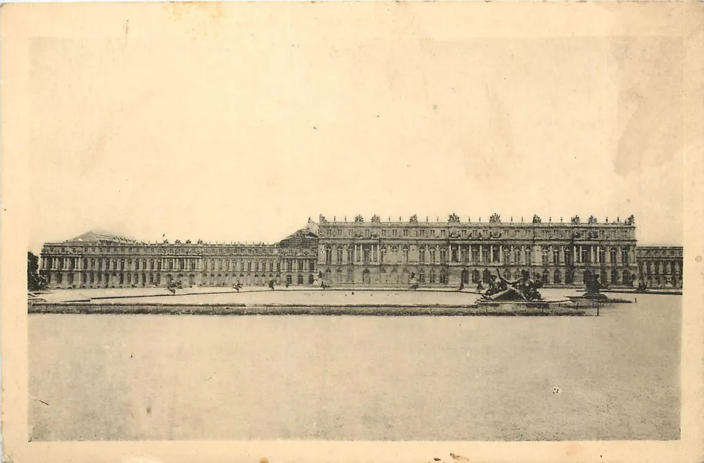 Castelo de Versalhes — Fachada sobre os Jardins — Edição dos Monumentos Históricos, Paris - Frente