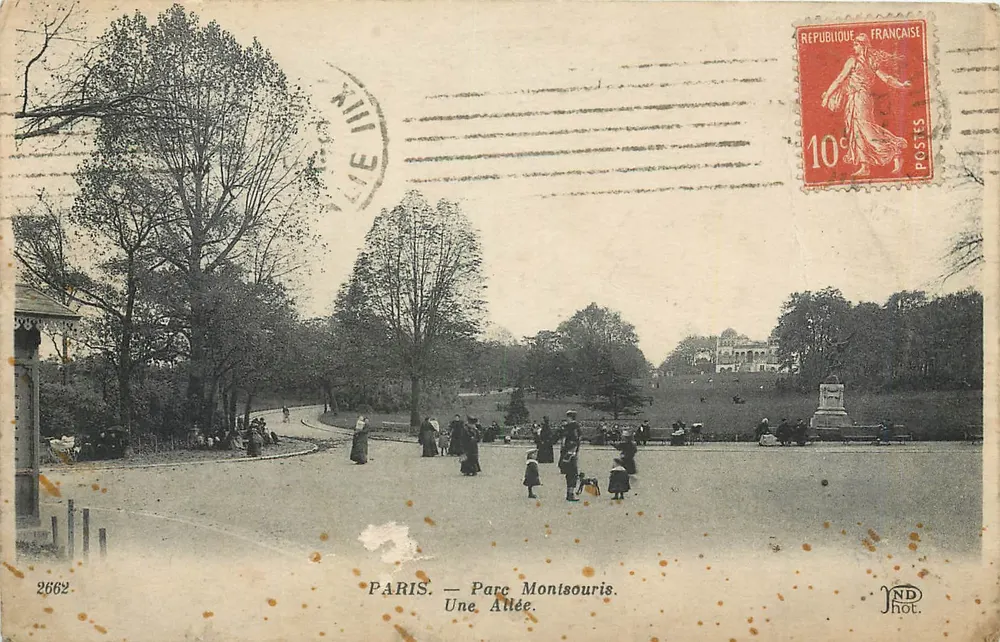 PARIS — Parque Montsouris. Uma Avenida. - Frente