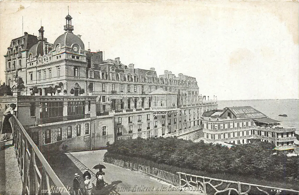 Casino Bellevene em Biarritz — os Banhos Quentes — editor LV 46 - Frente