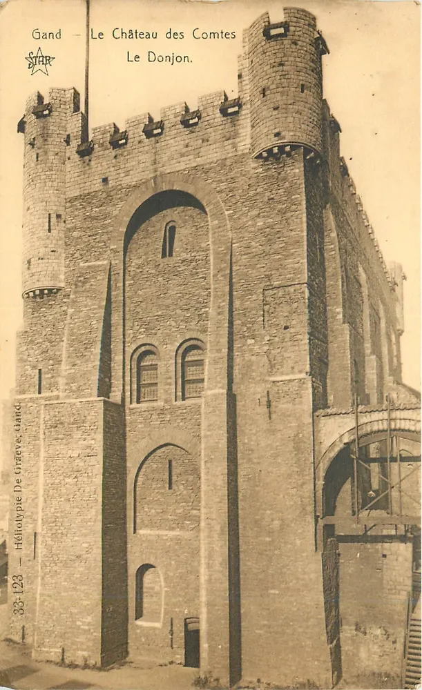 Gand — O Castelo dos Condes O Donjon — Héliotypie De Grâce, Gand, n°33-123 - Frente