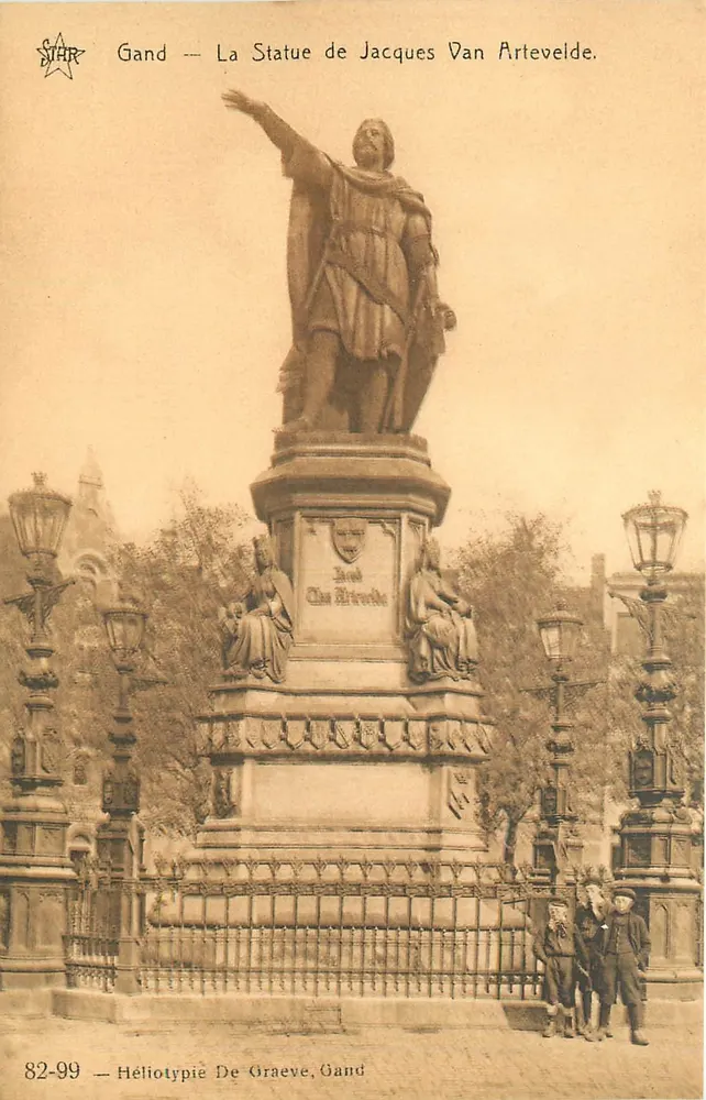 Gand — The Statue of Jacques Van Artevelde — Héliotypie De Graeve, Gand, no. 82-99 - Front