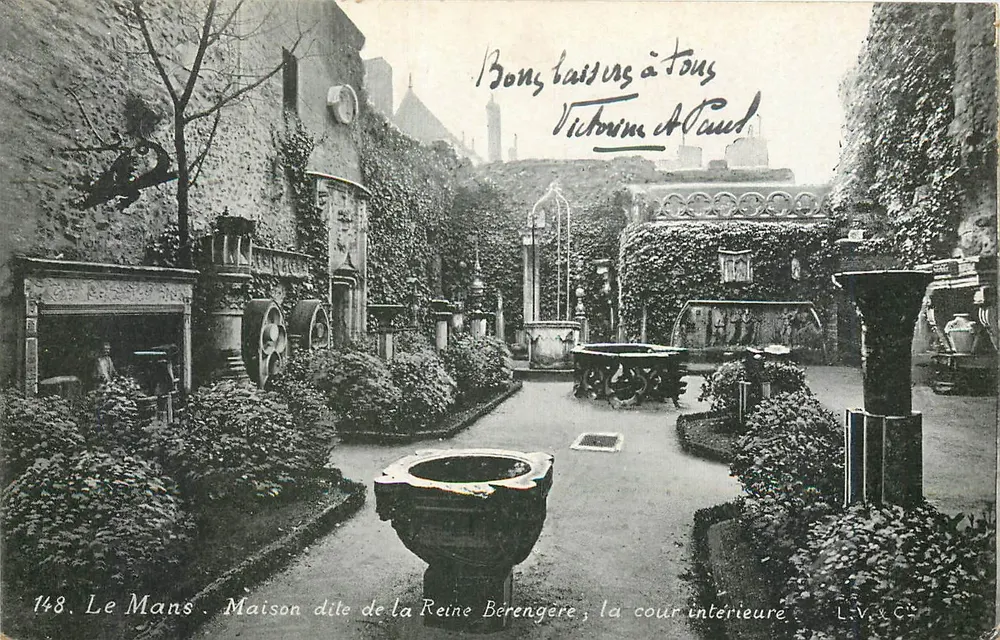 Le Mans. Haus genannt das Haus der Königin Bérengère, der Innenhof — L.V.V.C. — Nr. 148 - Vorderseite