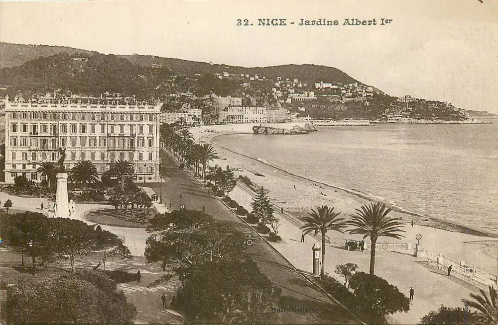 Nice — Jardins Albert Ier — widok panoramiczny z hotelem i promenadą — wydawca Balli-Gillet, nr 32 - Awers