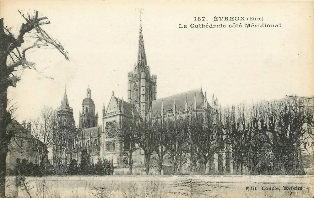 Évreux (Eure) — A Catedral lado Meridional — Edit. Lonicle, Évreux - Frente