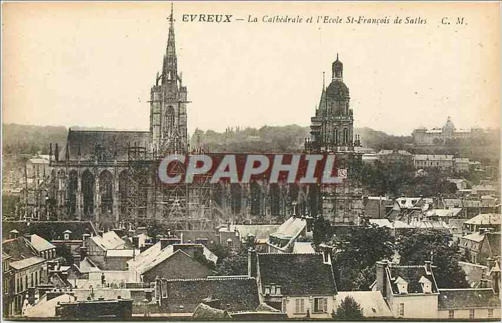 Evreux — Die Kathedrale und die Schule Saint-François de Salles — C. M. - Vorderseite