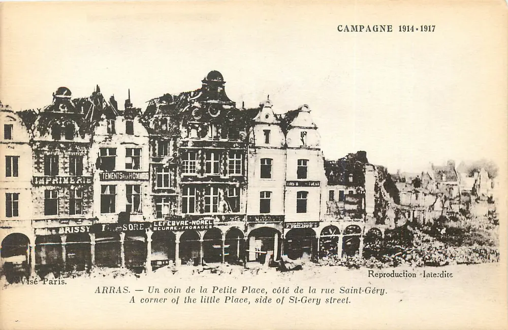 Arras — Ein Eckbereich der Petite Place, Seite der Rue Saint-Géry — Visé Paris - Vorderseite