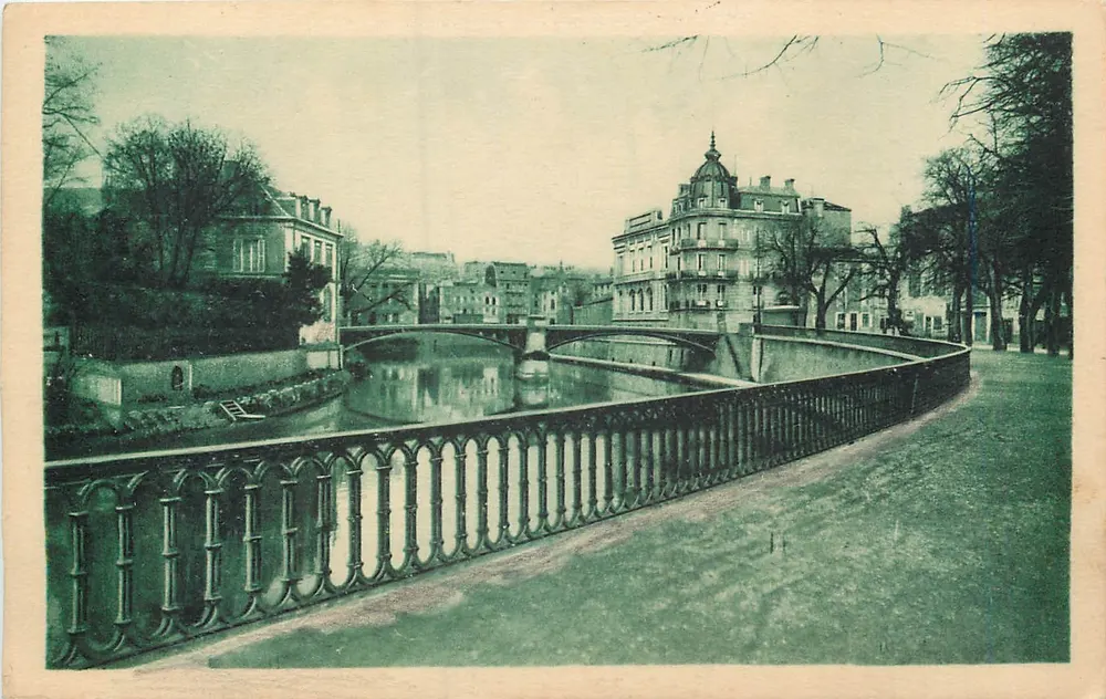 Verdun — Promenade de la Digue — Carte postale - Frente