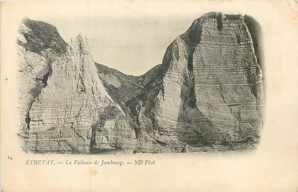 ÉTRETAT — The Jambourg Valley — ND Phot - Front