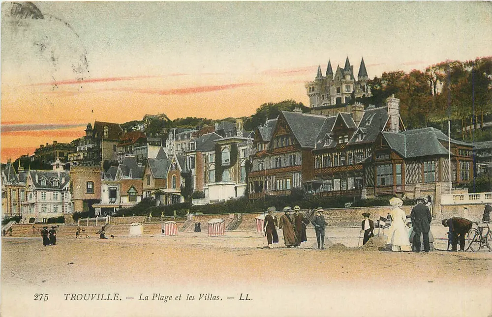 Trouville — La Plage et les Villas — LL. — n° 2775 - Recto