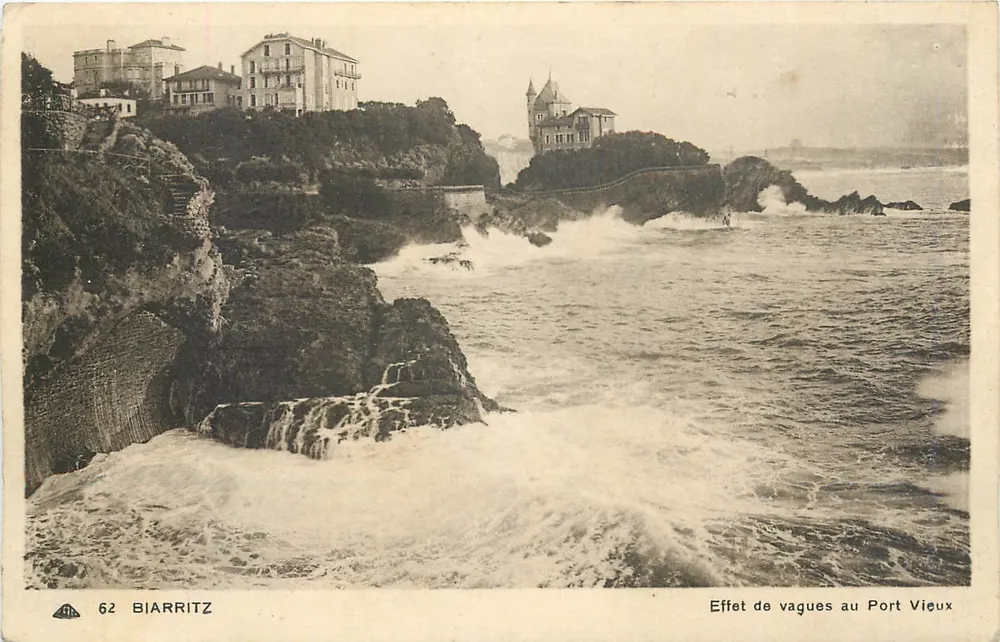 Biarritz — Effet de vagues au Port Vieux — CH DES ARTS PHOTO-MÉCANIQUE - Recto
