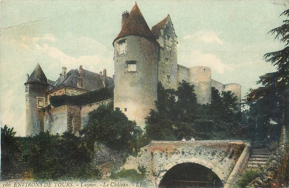 Luynes - O Castelo — LL, série 166, Environs de Tours - Frente
