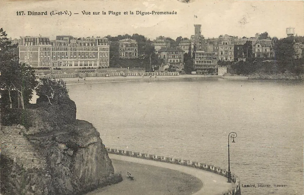Dinard (I.-et-V.) — Aussicht auf den Strand und die Damm-Promenade — Lamiré, Verlag, Rennes - Vorderseite