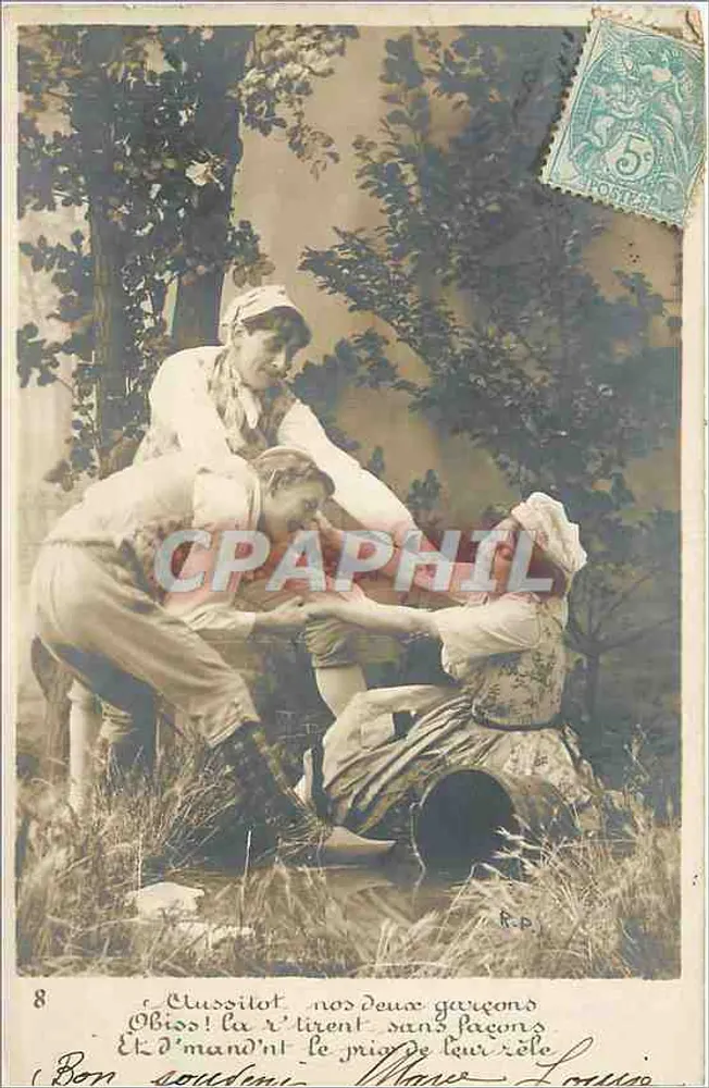 Rodzina pomagająca choremu — Obssid! la r' tirent sans facons Et d'mand'nt le prix de leur rôle — R.P. — wydawca R.P. nr 8 - Awers
