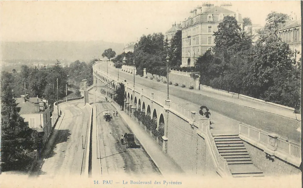 PAU — O Boulevard dos Pirineus — Editor não identificado, n° de série 14 - Frente