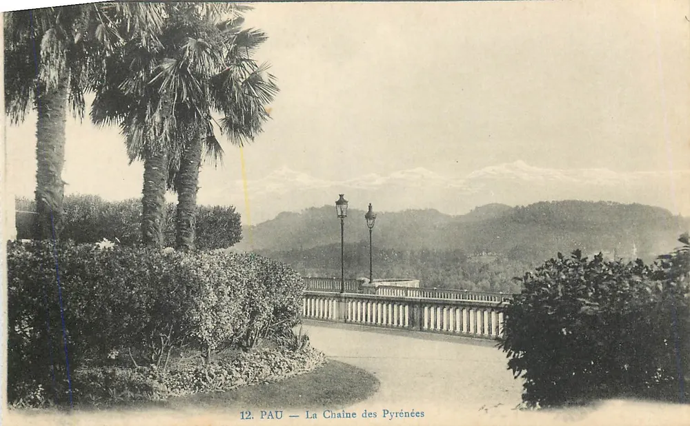 Pau — A Cadeia dos Pirineus — Editor Desconhecido, n° 12 - Frente