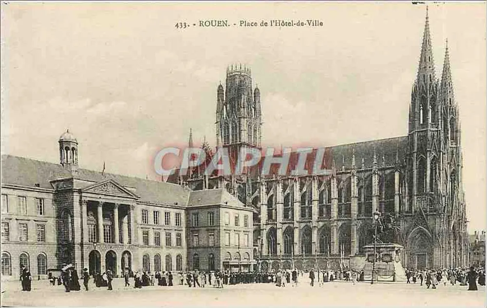 Rouen - Place de l'Hôtel-de-Ville — vue de la cathédrale et de l'hôtel de ville, éditeur Cartes 'La Gipogue', n° 433 - Recto