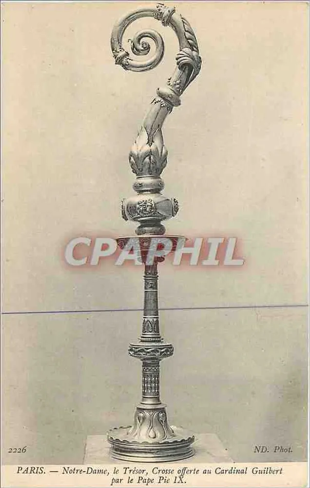 Paris — Notre-Dame, die Kreuz, das vom Papst Pius IX. dem Kardinal Guilbert geschenkt wurde - Vorderseite