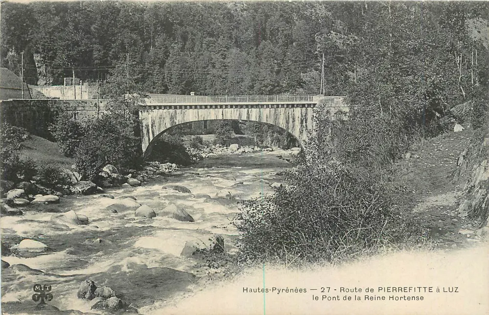 Hautes-Pyrénées — 27 - Route von PIERREFITTE nach LUZ — der Brücke der Königin Hortense - Vorderseite