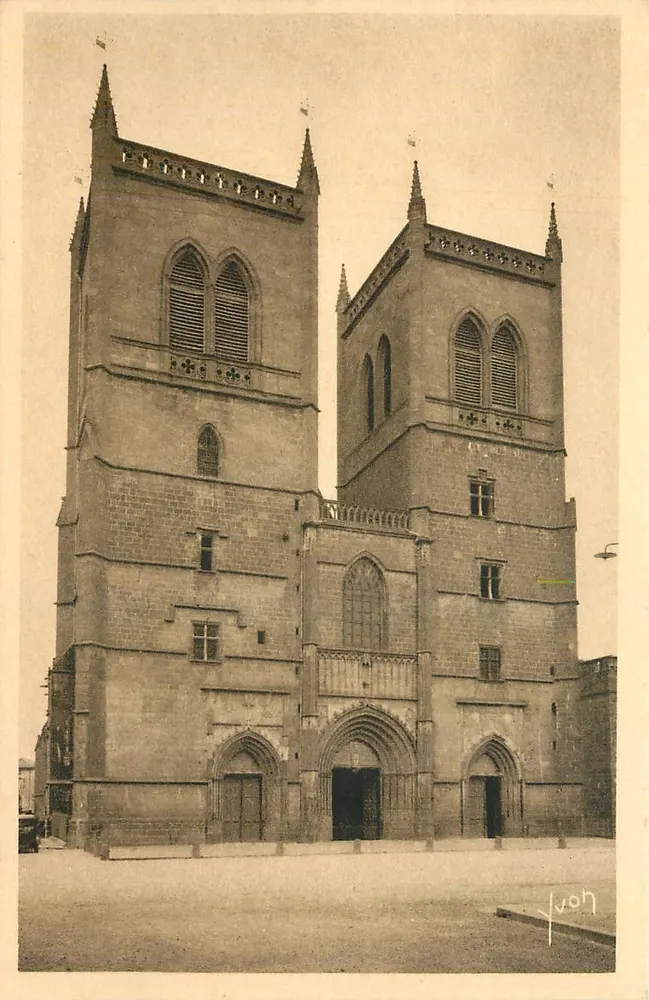 Saint-Flour (Cantal) — De Kathedraal — Les Éditions d'Art WOH, n°618 - Voorkant