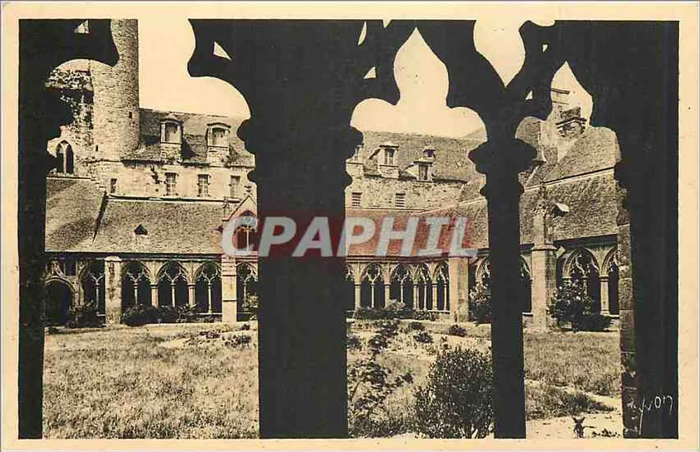 क्लोइत्र — ट्रेगुइयर (कोट-द'आर्मोर) — एडिशन डी ल'आर्ट इवॉन - आगे